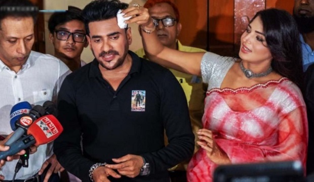 বর্ষার ‘যত্ন দ্য কেয়ার’